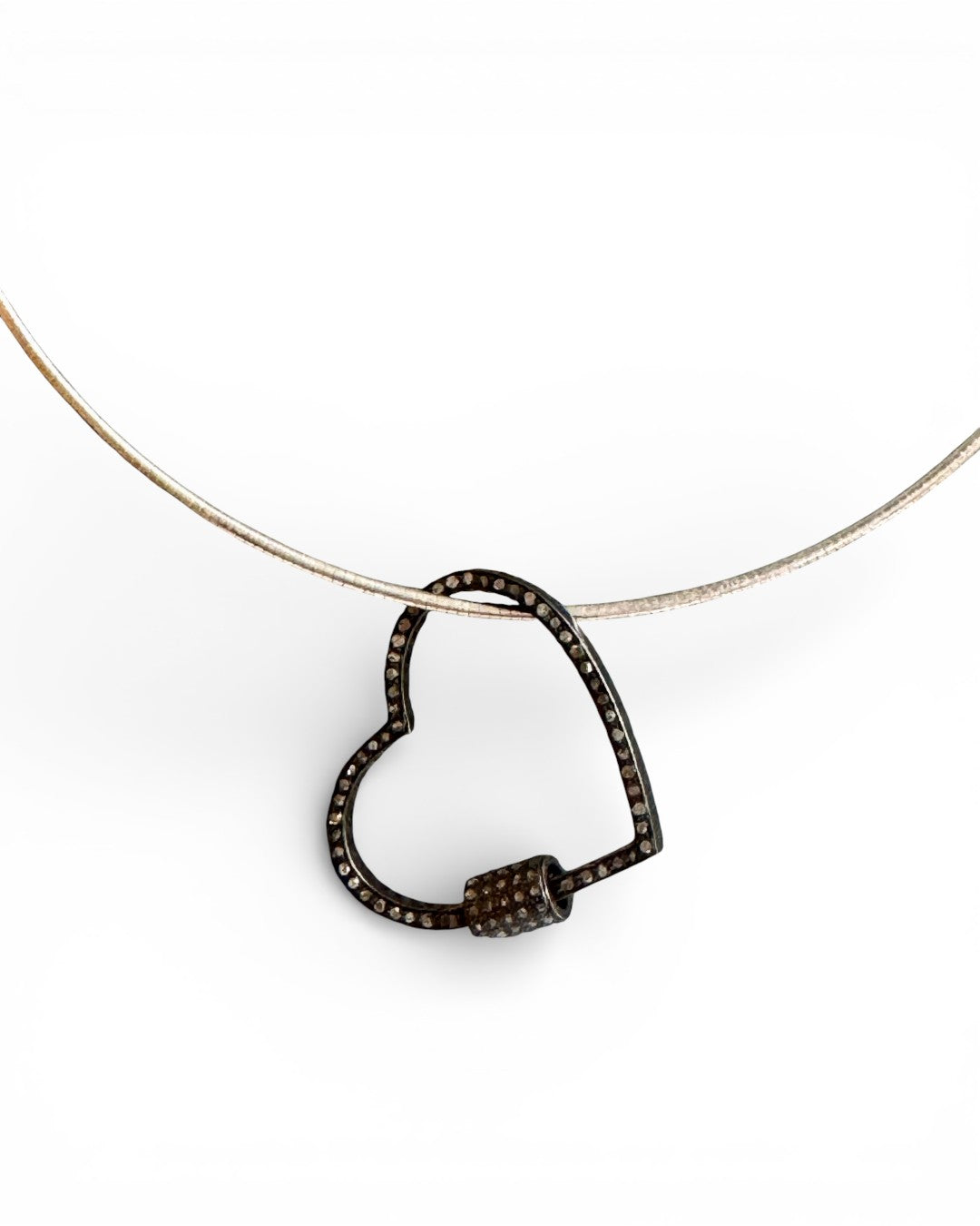 The Vivi Necklace